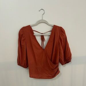 NWT Abercrombie cropped wrap top